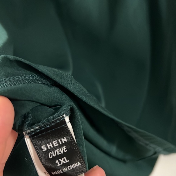 Green Blouse from Shein - Picture 5 of 5